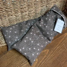 Load image into Gallery viewer, Lavender Eye Pillow &amp; Neck Wrap
